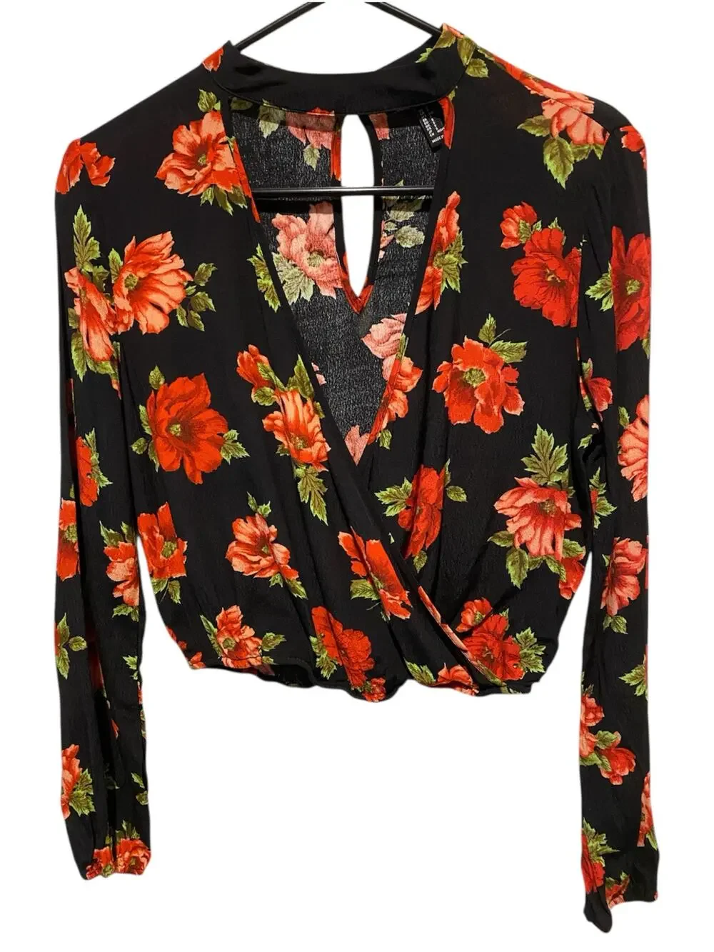 Forever 21 Floral Print Cropped Blouse Small Black Poinsettia Night Out Party